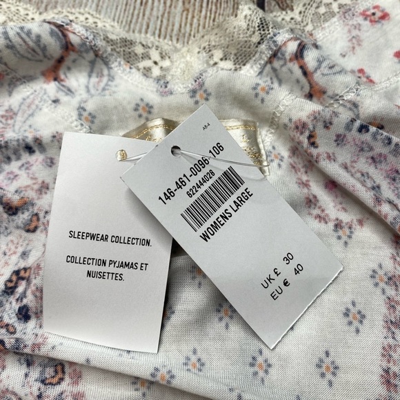 𝅺abercrombie and Fitch Colorful Dainty Camisole Size Large NWT - Picture 3 of 8